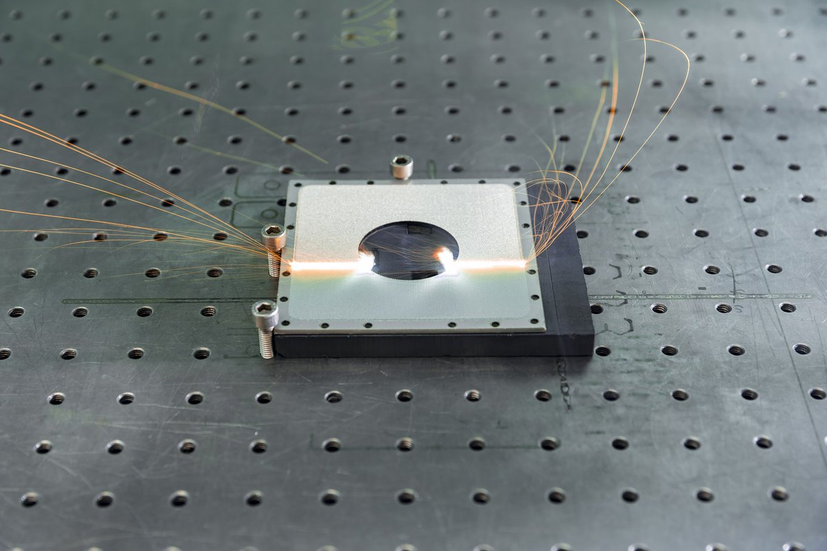 FraunhoferIWS's tweet photo. Our #laserbased #technology called "LIGHTblast" structures surfaces quickly & precisely for #cleaning & #structuring β saving money, time, & waste. Apart from these benefits, the #ecological balance is becoming increasingly important: https://t.co/xIcTOGVipQ
#lightatwork https://t.co/IinELURiLv