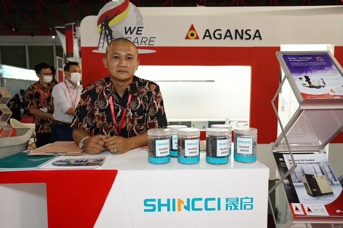 Shincci2's tweet photo. So happy to bring you good news.“Indo intertext 2022”exhibition held in Indonesia has been successfully completed in August 2022. 
Most gratifying thing is that SHINCCI have received a total of 50 interested customers and signed 2 customers. 😄😄🎉🎉 #sludgedrying 
#sewagesludge https://t.co/8DwnIUQwes