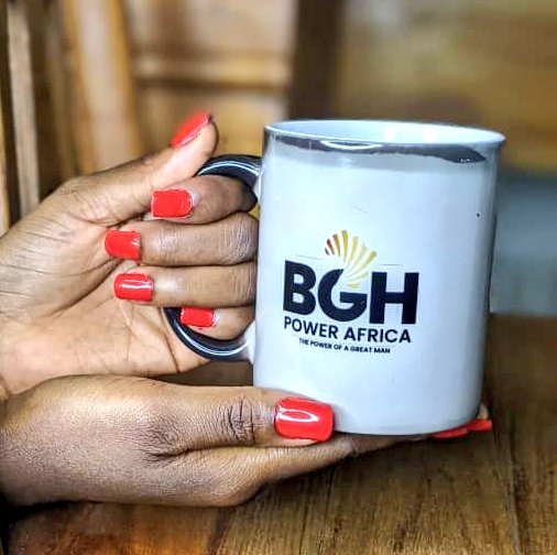 BGH_Power's tweet photo. Ayez de la force et du courage chaque matin quand vous êtes devant votre café et quand vous posez votre tasse, levez votre tête, souriez à la vie.
#BGHPowerAFRICA
#ThePowerOfAGreatMan
#TgTwittos #TT229 #CIV225 https://t.co/ijXkv2zkfQ