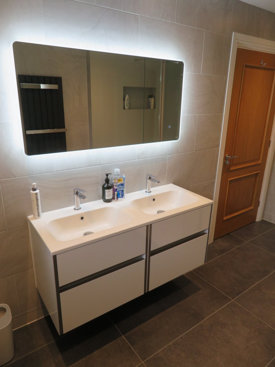 Simply Kitchens & Bathrooms Macclesfield tweet media