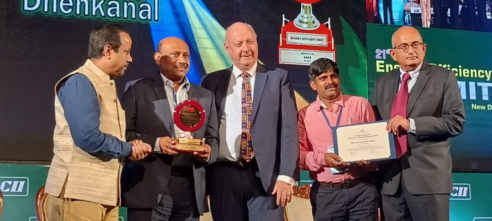 NavaLimited's tweet photo. Thanking @FollowCII for conferring the annual Energy Efficiency Award for Power Plants in India, to @NavaLimited. A special honor to receive the award from the Hon'ble Amb. of Denmark @DenmarkinIndia. NAVA will strive to be consistent in its efforts to be efficient, in every way. https://t.co/cxkWJJgm6Y
