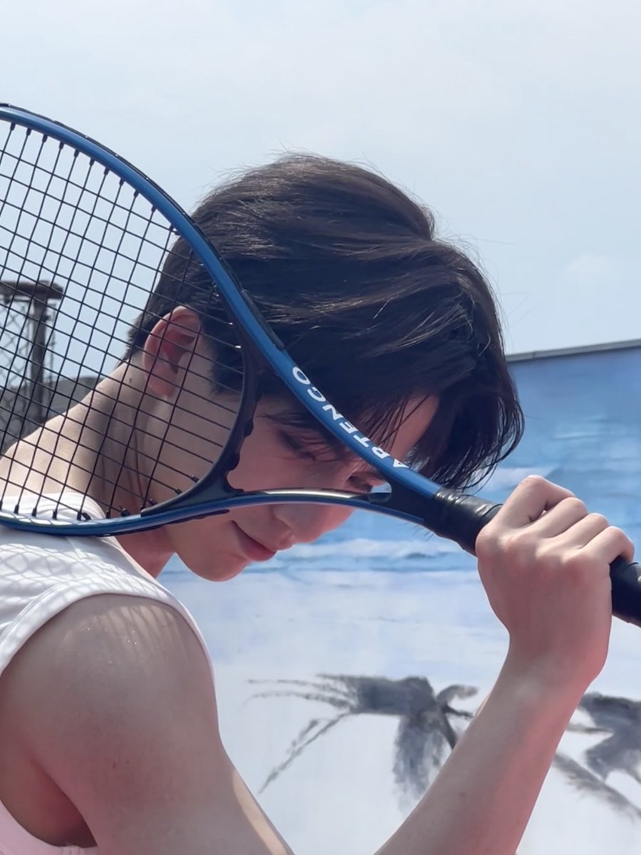 Enjoy sports in the shining sun🚴🏀🎾

#WuLei #TanJianci #WangHedi #ZhangLinghe
#WeTVAlwaysMore