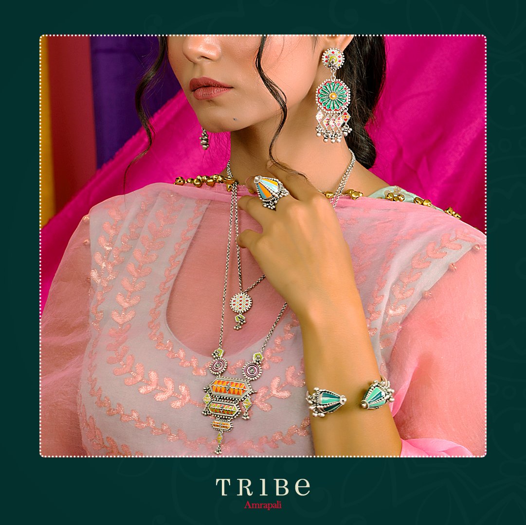 TribeByAmrapali's tweet photo. Our specially curated collection for Navratri is on sale for a limited time. Shop exquisitely handcrafted pieces featuring enamel, stone, and glass work, at up to 20% off. https://t.co/wclKAZtx0K

#TribeAmrapali #NavaratriCollection #NavratriSpecial #ColourfulJewellery https://t.co/tDXYCBOiiw