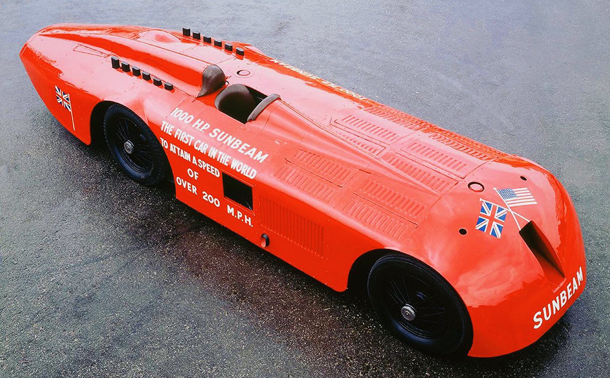 allaboutmayetml's tweet photo. Remembering Henry Segrave, born #OnThisDay in 1896, who set 3 #LandSpeedRecord &amp; one #WaterSpeedRecord, was the first person to hold both records simultaneously, &amp; was the first to attain 200mph (322km/h) in a land vehicle (pic). He died in ’30, at 33, on Lake Windermere. https://t.co/NuVtm82OIi