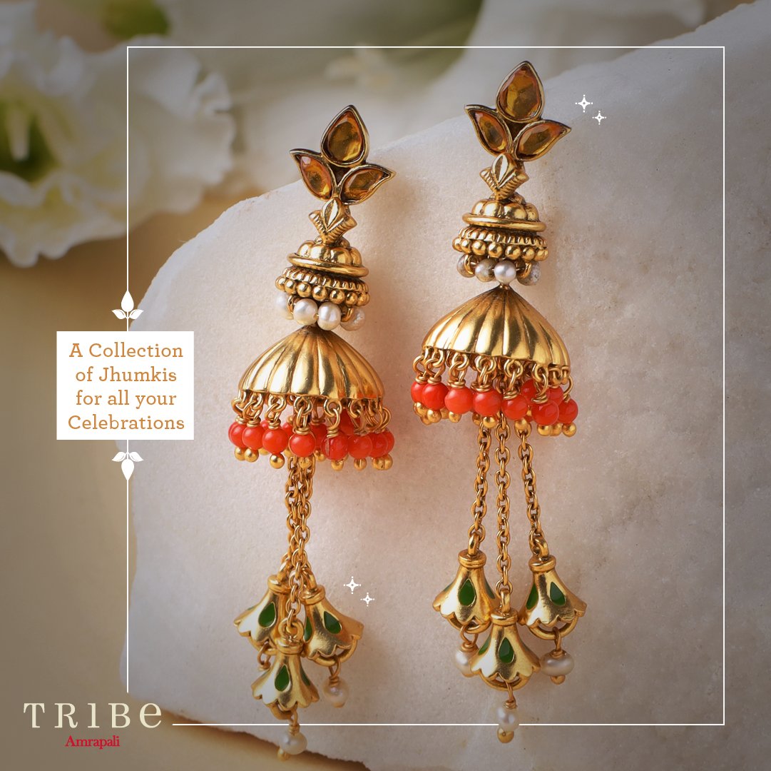 TribeByAmrapali's tweet photo. Tribe has always been on the cutting edge of design, and our latest collection of jhumkis is no exception. Discover Jhankar today https://t.co/nNNj3XDS9e

#TribeAmrapali #HandcraftedDesigns #NavaratriCollection #NavratriSpecial #ColourfulJewellery #NavratriPromotion https://t.co/7XoIardYZf