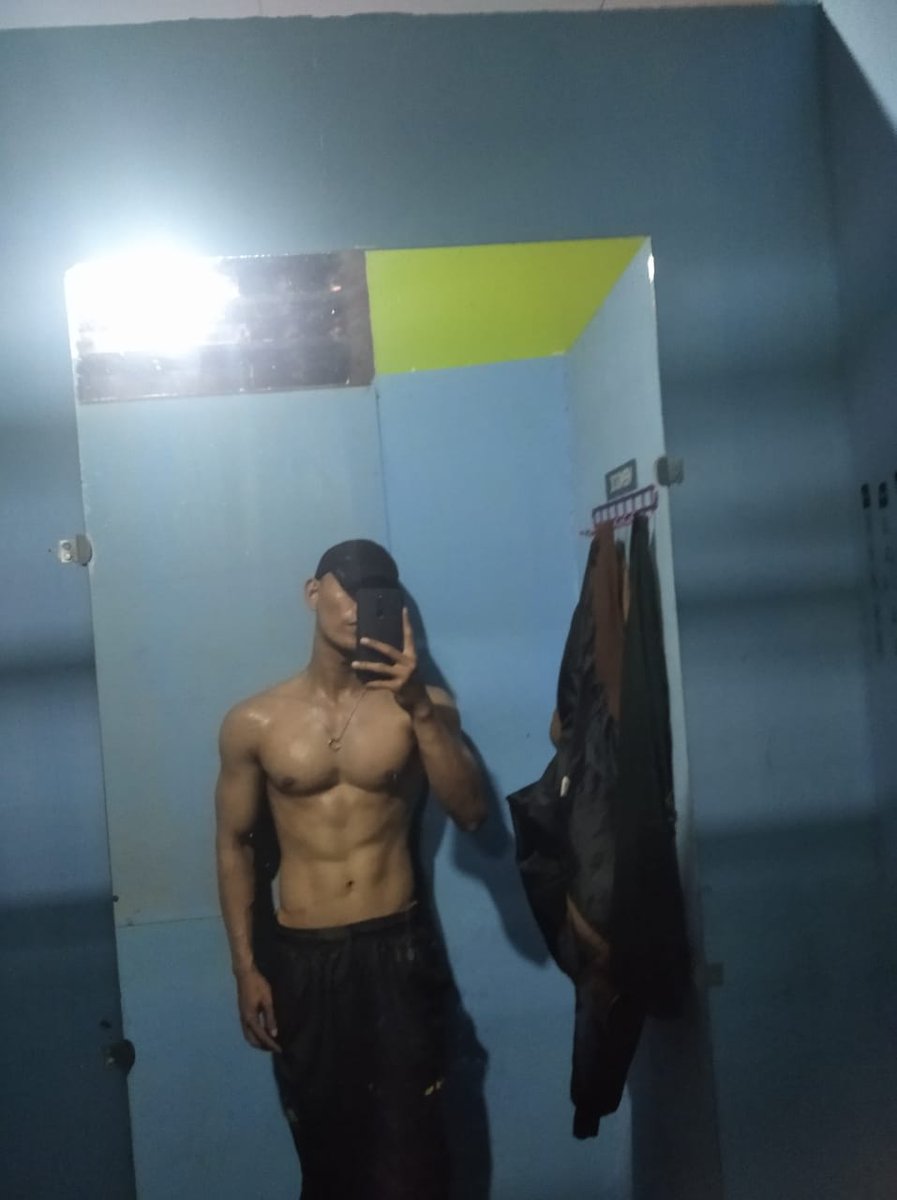 aghrmntapp's tweet photo. Open Bo
Yg kmren tanya yg muscle ready 
In/out bisa WA only 085853528326...

#gaypekalongan.. 
#gaysemarang
#gayjogja #gayurwokerto
#gaytegal.. #cowokbokingan
#muscletop .... https://t.co/r2fbTitQdf