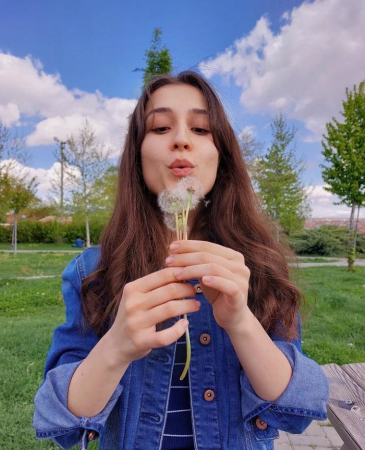 Senin bu hayatta olman benim en büyük şansım iyiki doğdun  güzel kızım  🥳🎂iyiki varsın  birtanem 💙 
<a href="/mmerrveaydnn/">Merve Aydın</a>