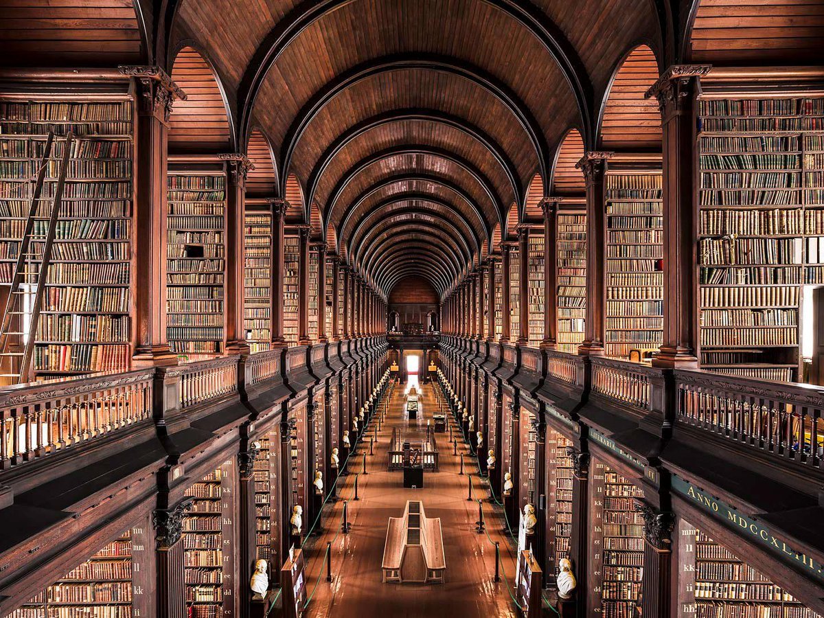 QuotesToBook's tweet photo. A reader's paradise! 

The Library of Trinity College Dublin, Ireland. https://t.co/vdTjmbtkwW