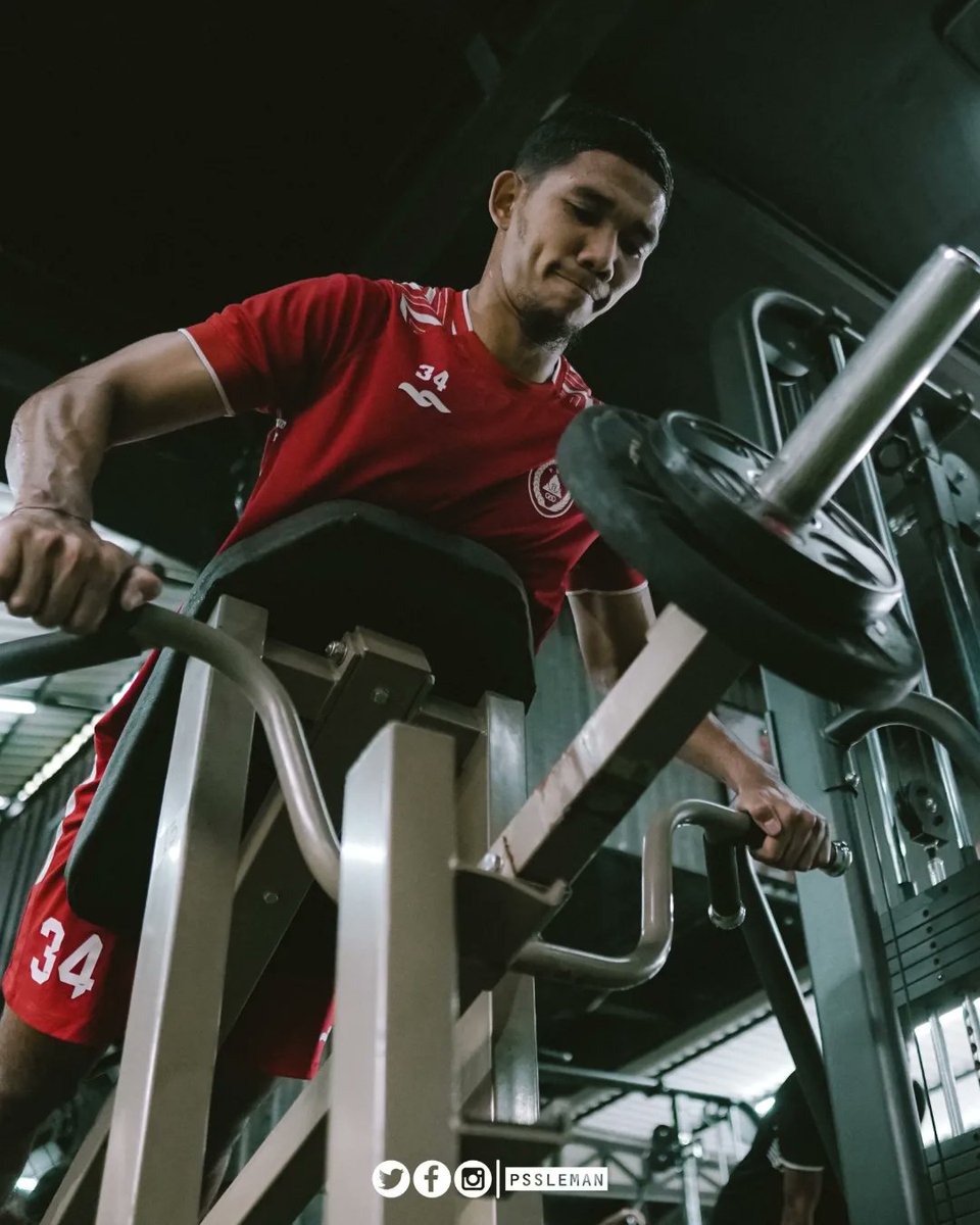 PSSleman's tweet photo. Menambah intensitas latihan dua kali sehari; pagi gym, sore taktikal 🦅🔥

Semoga cepat kembali menemukan performa terbaik kalian untuk laga berikutnya, penggawa! 

#PSS #UnityForOurGlory https://t.co/SDN8PkMsdk