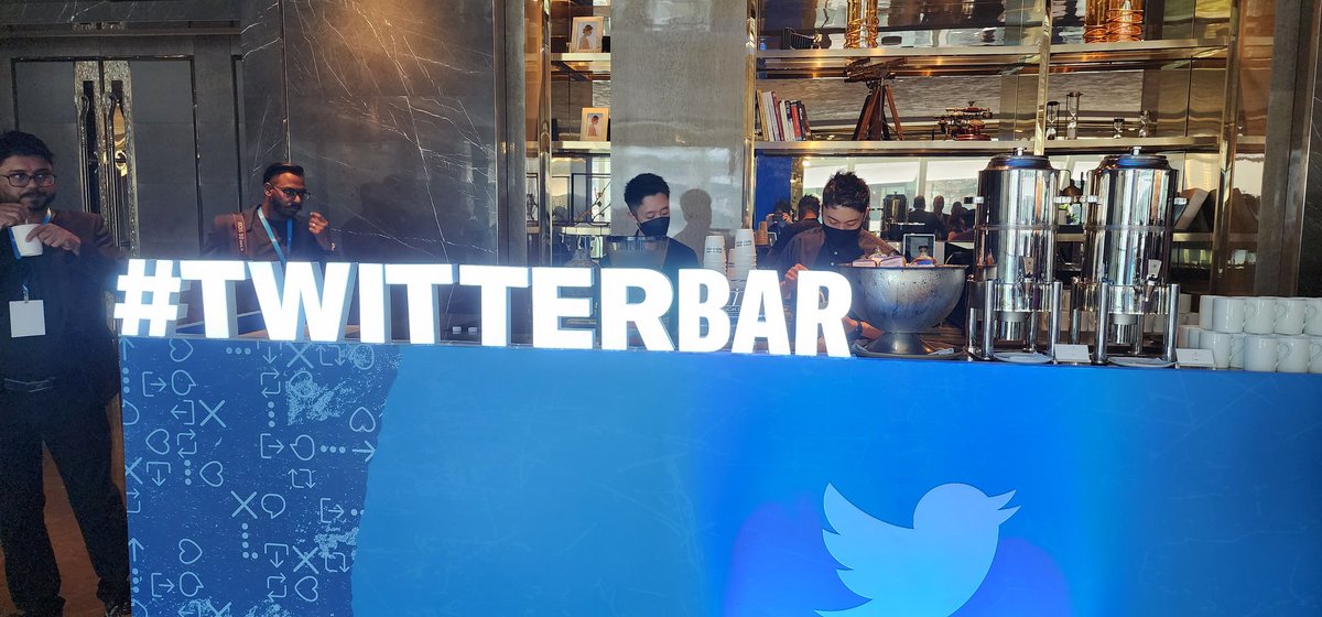 fishfishphish's tweet photo. Present but not presenting! #TwitterForAgency https://t.co/Jvh0M1kckU