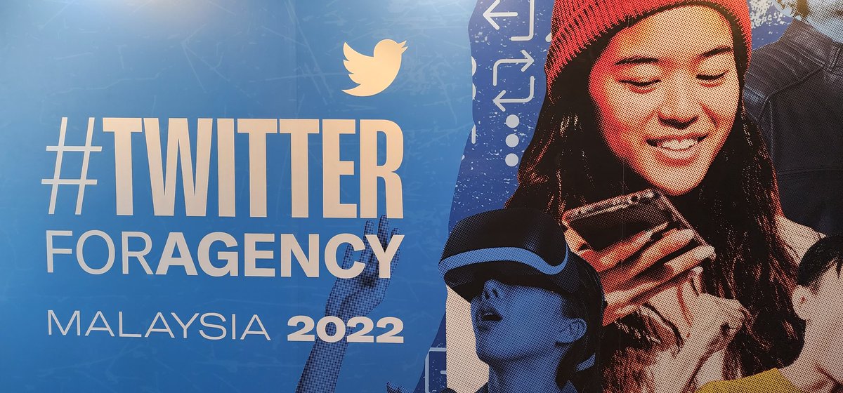 fishfishphish's tweet photo. Present but not presenting! #TwitterForAgency https://t.co/Jvh0M1kckU