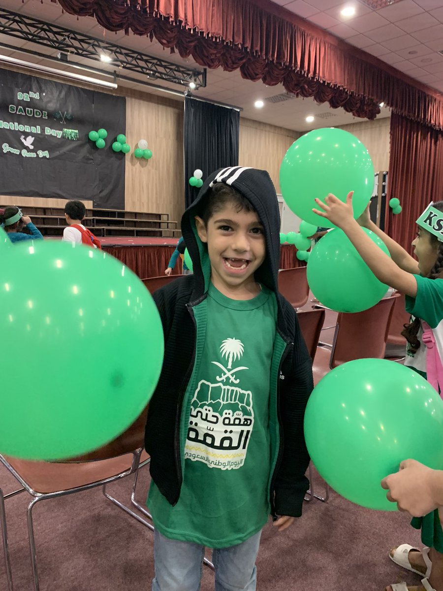 DsouzaAmrith's tweet photo. Celebrating Saudi National day #green #SaudiNationalDay @ISGDistrict @ISGDmm 🎉 https://t.co/HXf71xcrnn