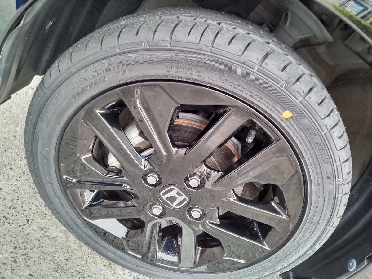 taiyaichiba3004's tweet photo. こんばんは!
#HONDA #Nwgn
#GOODYEAR #efficient #LS2000
2本交換と #ローテーション を
行いました♪
#タイヤ市場 #江東砂町店 #Nワゴン
#東京 #タイヤ #安い #アライメント https://t.co/I8BTDgXi18