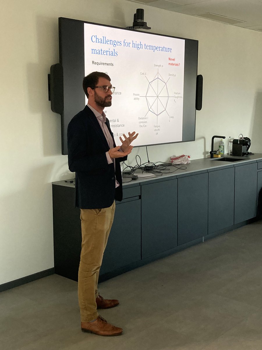 Materials_EPFL's tweet photo. Yesterday we had the chance to attend an IMX talk by Prof. Sandy Knowles from @unibirmingham. Many thanks for his very inspiring presentation on Titanium and Tungsten Bcc-superalloys #IMXtalks @EPFLEngineering @eps_unibham https://t.co/KedgEhNFV6