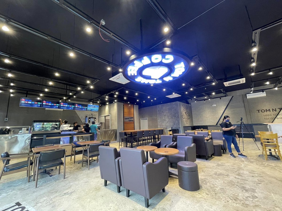 OnazulManpowerS's tweet photo. https://t.co/FOpYTuFaD7   Visit TomNToms Cagayan de Oro Branch located at Upper balulang masterson avenue in Besides Gaisano Uptown #TOMNTOMS #CagayanDeOroCity #Barista #Coffee #Brewing #Korea @TOMNTOMS_COFFEE  @tomntomscebu https://t.co/qWeCL3U53H