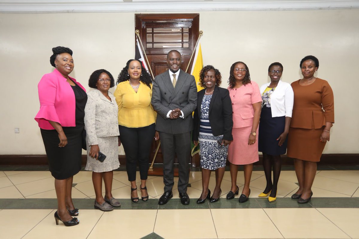 SakajaJohnson's tweet photo. Nairobi will stand tall as the trade, economic and financial of Africa. Grateful the Nairobi chapter of the Kenya National Chamber of Commerce and Industry for their courtesy call and discussions this morning. https://t.co/LMV0dNwlrh