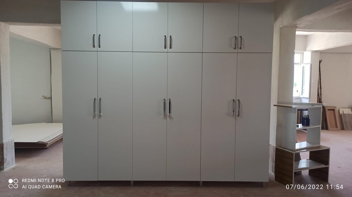 SurucGitam's tweet photo. Suruç Girişimcilik ve Tasarım Merkezimizde tasarımlar ve farklı modeller ile mutfak dolabı, gömme dolabı, çalışma masaları, yatak odaları ve yaşam alanı için gerekli mobilyaların tasarımları #suruç @kenanaktas21 @surucbld @zabeyazgul @valisalihayhan @suleymansoylu @ICMPD_Turkiye https://t.co/HQJM0Ywk4D
