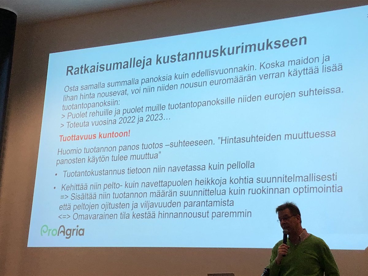 Heikki Ojala <a href="/ProAgria/">ProAgria</a> tuotantokustannusten nousu maito +12 sent/l ja nauta +1€/kg. Tuottavuus kuntoon!, omavarainen tila, oman pääoman hydyntäminen. Hankitut panokset sinne, missä tuottavuus paras. Alle 3t satoja ei kannata tuottaa. Tiedolla johtaminen avain #nurmiseminaari2022