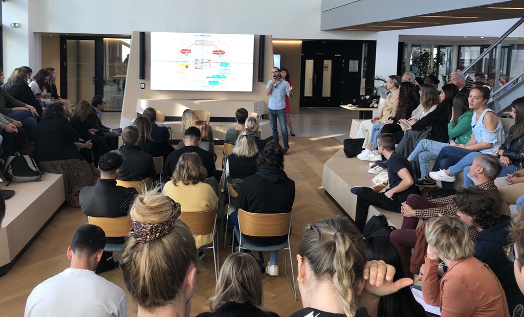 À l’occasion de la #JPO du Pôle Entrepreneuriat de Savoie Technolac, l’#USMB présente son dispositif <a href="/PITONbyUSMB/">PITON by USMB</a>, le <a href="/ptmi_usmb/">Pôle Tourisme de l'Université Savoie Mont Blanc</a>, les dispositifs d'accompagnement de l'entrepreneuriat étudiant et sa <a href="/FondationUSMB/">FondationUSMB</a>. De nombreux acteurs facilitateurs de l’#innovation