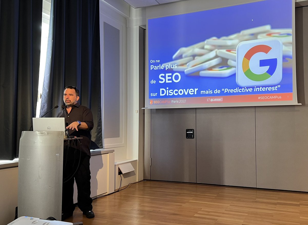 jringard's tweet photo. Conférence #seocampus du génie @labisse le marseillais.
Spécialiste du netlinking et de #discover  #googleactu https://t.co/p8vvE5DlfO