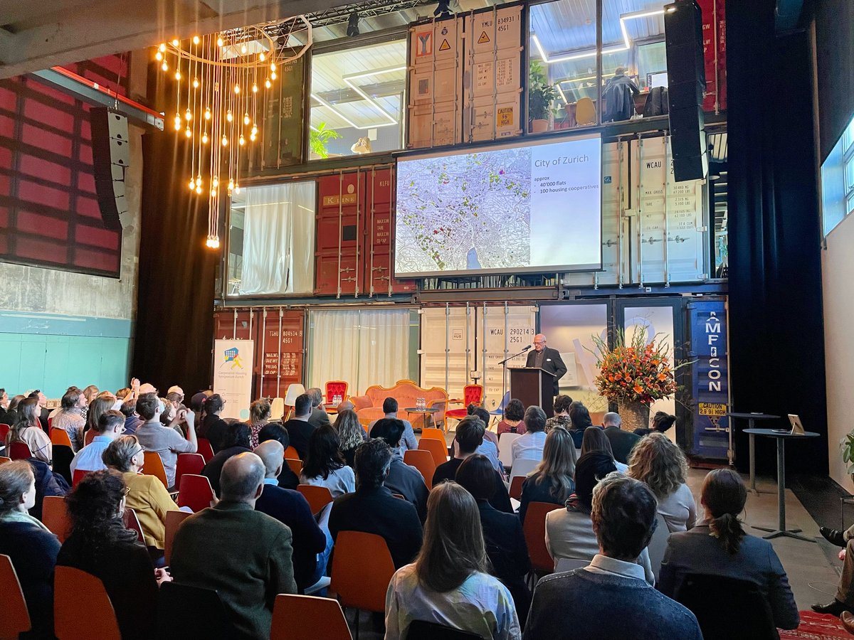 We're at the #CooperativeHousingSymposium in Zurich, together with cooperatives from all over the world. Great to see so many people growing the movement!