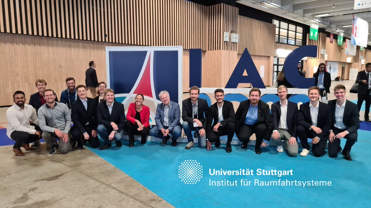 UniStuttgartIRS's tweet photo. Wir sind stolz, mit einem großem Team an PhD Studenten, Professoren und einer Gruppe Studenten von @KSat_Stuttgart beim #IAC2022 in Paris vertreten zu sein! https://t.co/755NItd8wo