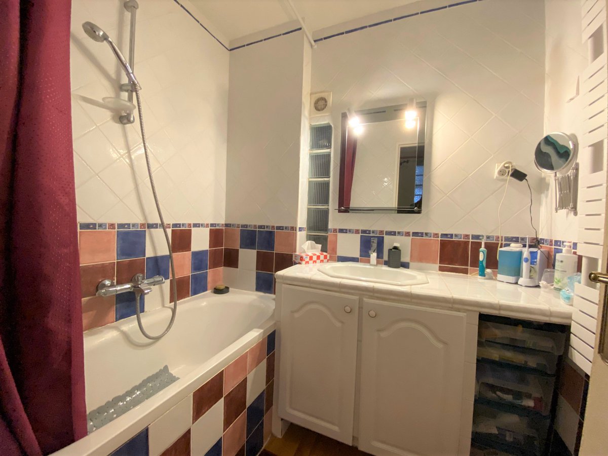 abbimmo's tweet photo. Votre #4pièces #3chambres à #bagnolssurceze.
Plus d'infos: https://t.co/9BJicAQ0rs https://t.co/DdnXAVxSel