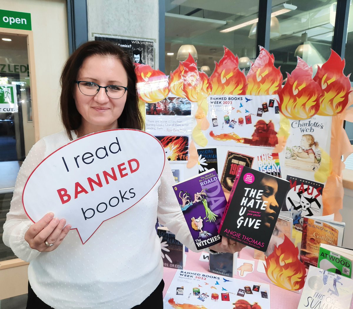 BrechinHighLib's tweet photo. INCLUSION -

Students &amp; staff alike at @BrechinHigh1 read banned books! Today's round up includes 'The Handmaid's Tale', @angiecthomas' 'The Hate You Give,' and 'The Witches'. ✊🏻✊🏾

✨Books Unite Us, Censorship Divides Us✨

#BrechinHighValues #BannedBooksWeek2022 #ThisIsBrechin https://t.co/xWQfLcXGvT