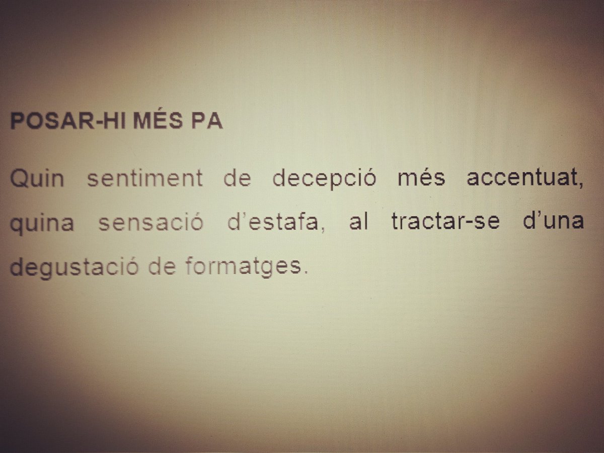 Litus90's tweet photo. #microrelats #microcontes #escriure #escriureencatalà #uncontecadadia #dia918 #posarhiméspa #pocformatge #decepcions https://t.co/t5j7FDmV1p