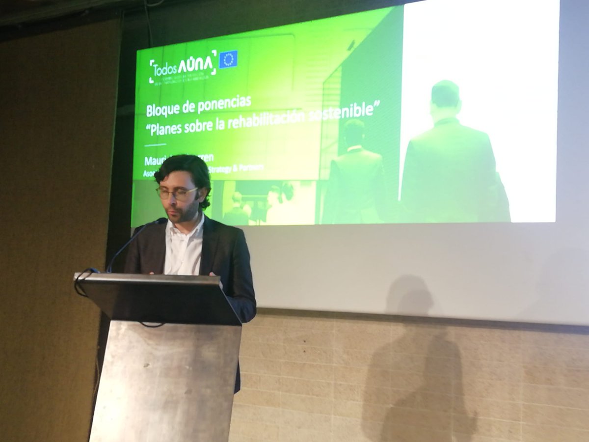 #AUNAFORUM: Nos damos un salto a la dimensión europea con <a href="/mauyrivarren/">mauricio yrivarren</a> de <a href="/ClimateSt/">Climate Strategy</a> que desgrana las claves del #EEFIG y cómo está al servicio de las entidades financieras vinculadas a la #eficiencia #energetica a nivel europeo.