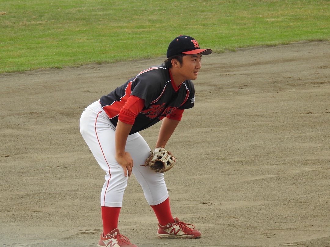 inaduma222's tweet photo. 【ご報告】
15年続けた学生野球引退しました。
札幌ドームで試合できたし、高校では経験出来なかった公式戦出場も経験出来ました。今後野球に携わるかは未定ですが、僕自身とこのアカウントと北海道教育大学岩見沢校硬式野球部の応援をどうかよろしくお願いします。 https://t.co/R7mdEVABWO