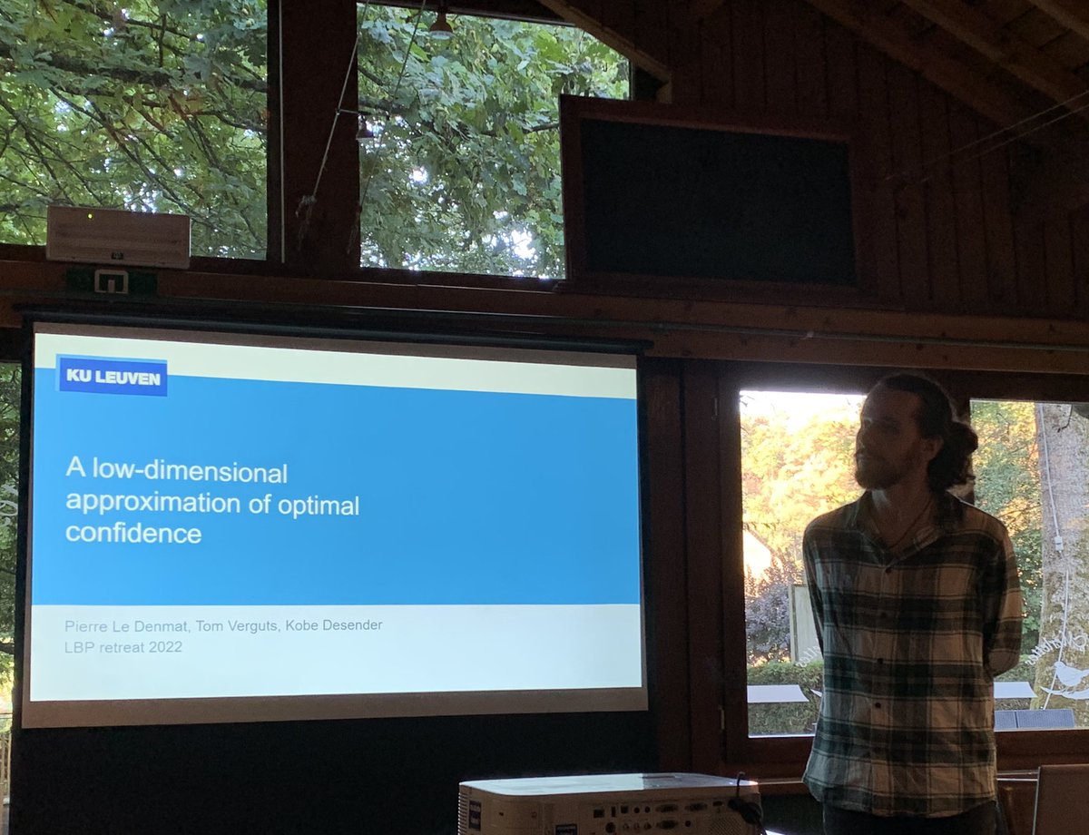 BiolPsychol's tweet photo. Last day of retreat starts with @KobeDesender ‘s lab! 🧠 Presenting @VloeberghsRobin @PierreLeDenmat1 @voalan3 💪🏻 https://t.co/TpyzJlQx2T