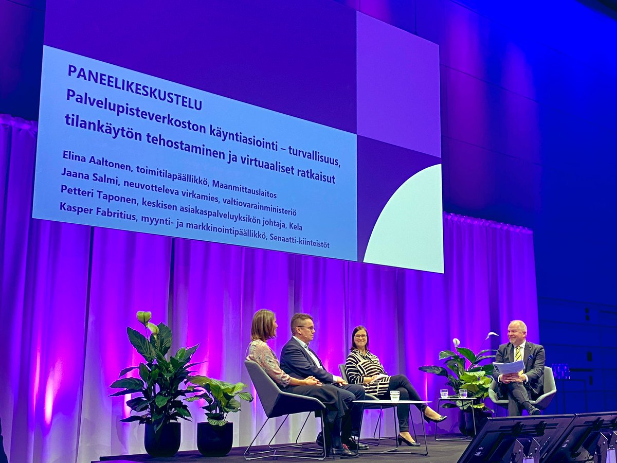 Keskustelua palvelupisteistä jatketaan Senaatti-areenan paneelikeskustelussa. Mukana <a href="/Maanmittaus/">Maanmittauslaitos</a> Elina Aaltonen. <a href="/VMuutiset/">Valtiovarainministeriö | Finansministeriet</a> <a href="/JaanaSalmi1/">Jaana Salmi</a>, <a href="/KelaFpa/">Kela Fpa</a> <a href="/PetteriTa/">Petteri Taponen</a> ja <a href="/SenaattiK/">Senaatti-kiinteistöt</a> Kasper Fabritius.

senaatti.fi/senaatti-areen…

#senaattiareena