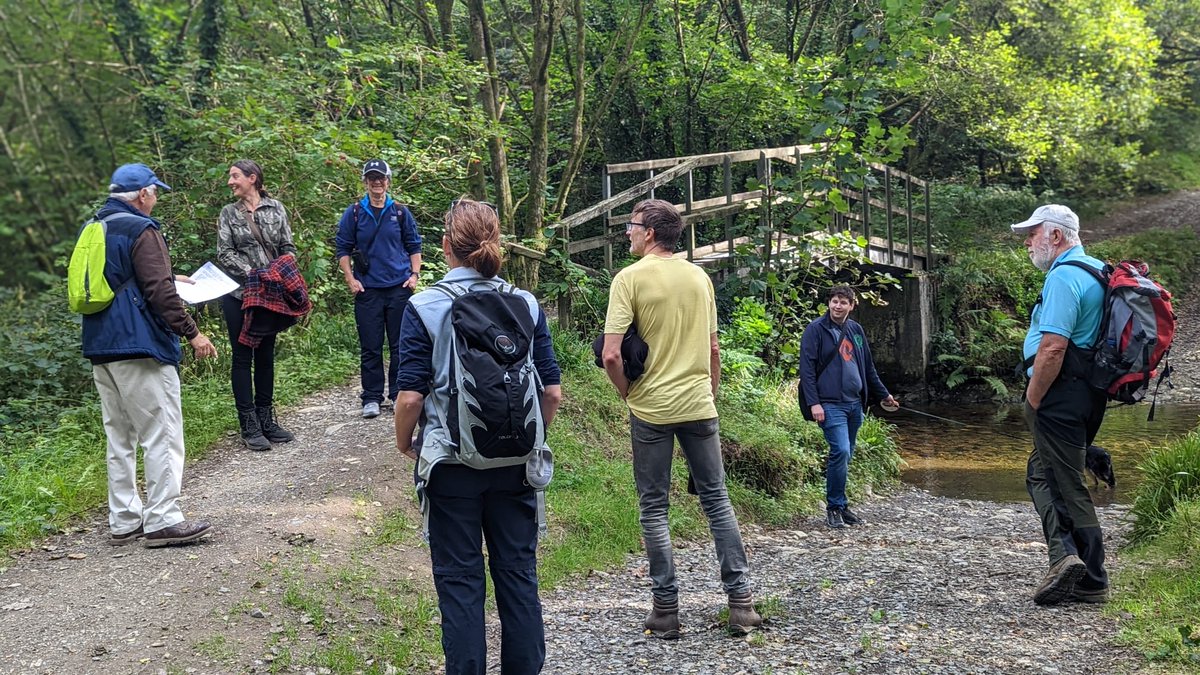 PLANED_Cymru's tweet photo. Another fascinating #free walking tour delivered by #PLANED yesterday.
Many thanks to Alun Ifans & those who participated in the 7 mile walk around #LlysYFran organised by Stuart, Sophie and Hedd as part of our #FindingOurPlace project.
#EmpoweringCommunities #Pembs #WellBeing https://t.co/YGFxZ8A88o