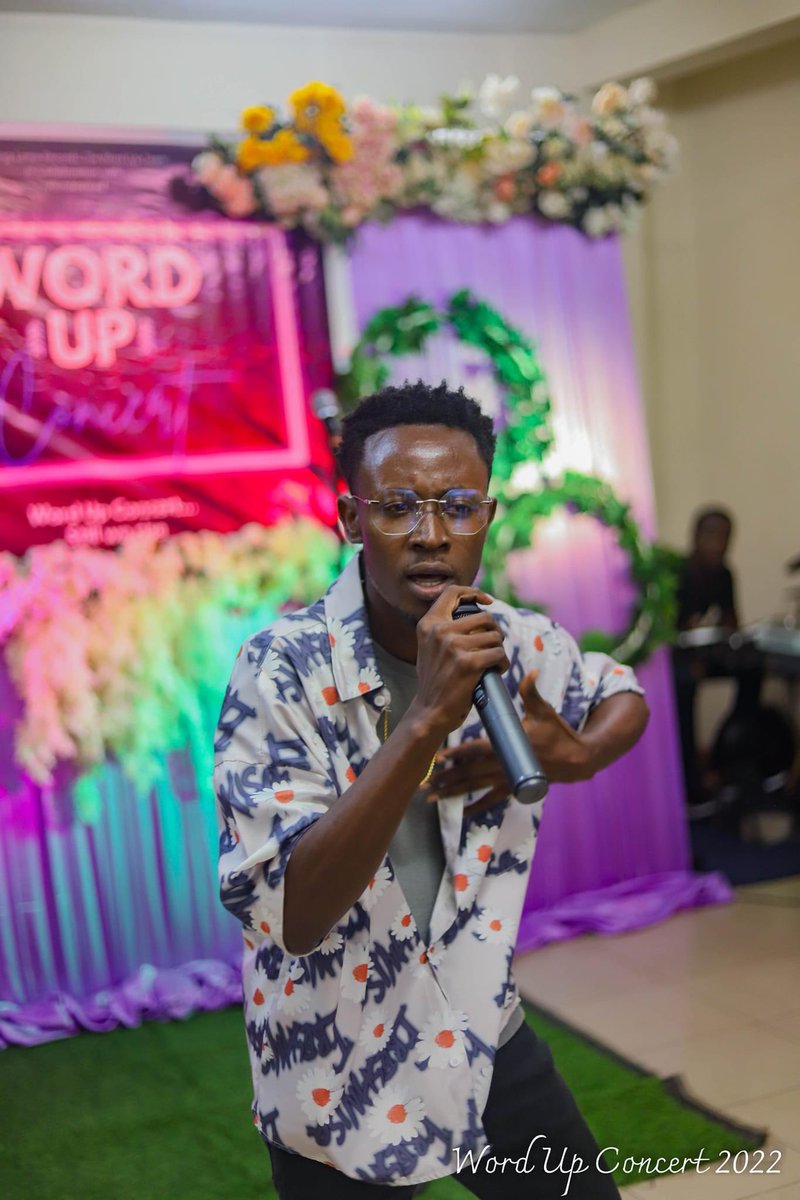 Vbuqsworld's tweet photo. Picture Highlights: Talented musician @el_phany went hard with the Gospel at the “Word Up Concert” last weekend cc @kingWonderWord
#vbuqsworld #wordupconcert #gospelblog https://t.co/I7zzR1jj6o