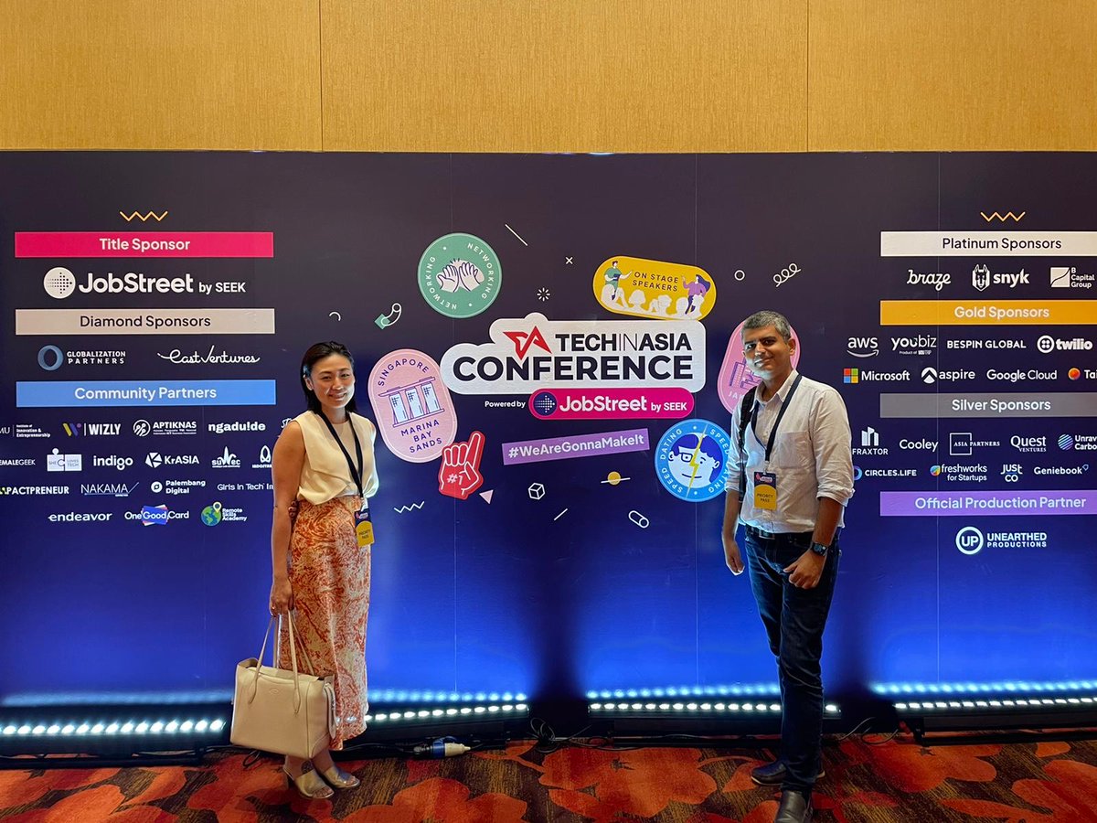 graas_ai's tweet photo. Delighted to be attending the @techinasia Conference Singapore today!  Say 'HI' 👋 to our EVP Product Marketing, Rika Ninomiya and EVP, Global Head of Business Development, Gaurav G. if you spot them. 

#TechInAsia2022 #eCommerce #Growth #D2C #Marketplace #Data #AI #Singapore https://t.co/vKRZqmCpPz