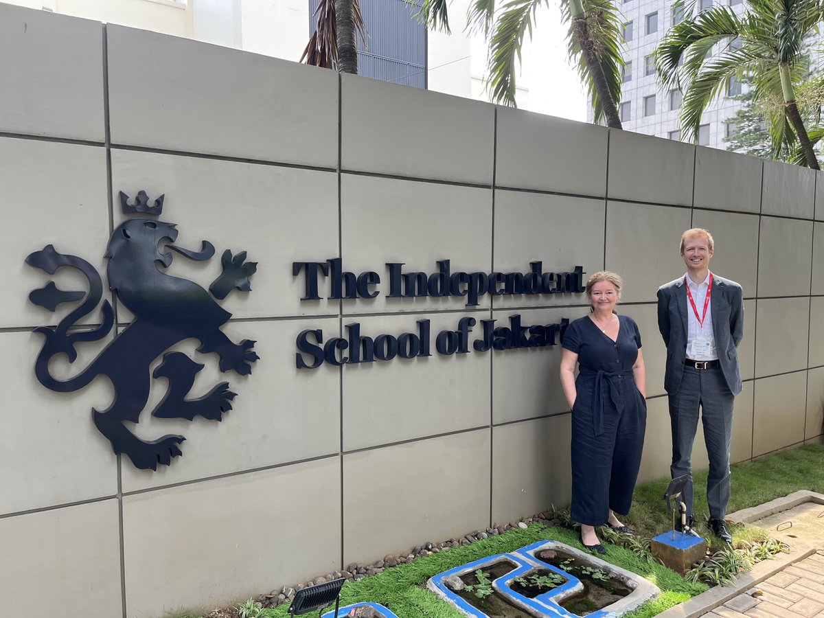 ThisIsCentury's tweet photo. CENTURY is on tour. Over the past week CENTURY's Charles Wood has been in Jakarta for the @GESS_Asia Conference, and has visited several international schools there and in Bangkok. https://t.co/RpMnT0fZ4Y