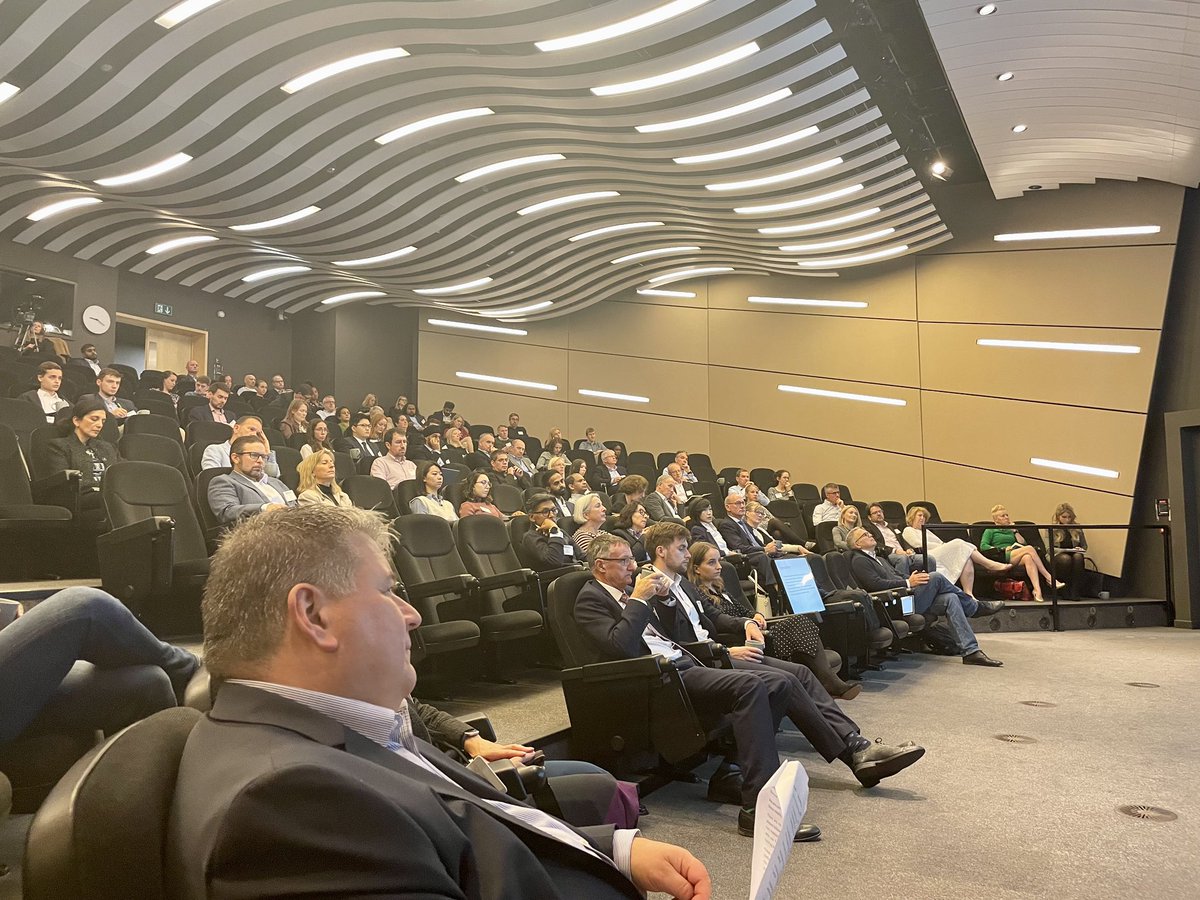 Bionow's tweet photo. Thank you to Graham Bond @RSM_Global for opening #BioCap2022
A great start to the day with a brilliant Investor Insight from Jon Moulton #BetterCapital https://t.co/MNtlZvNJzy