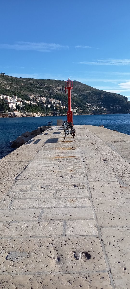 BosicN's tweet photo. I niko ne zna da sam ovde ...
umakao sreći na kratko vreme ili zauvek ..... https://t.co/b3hLNGlFdO