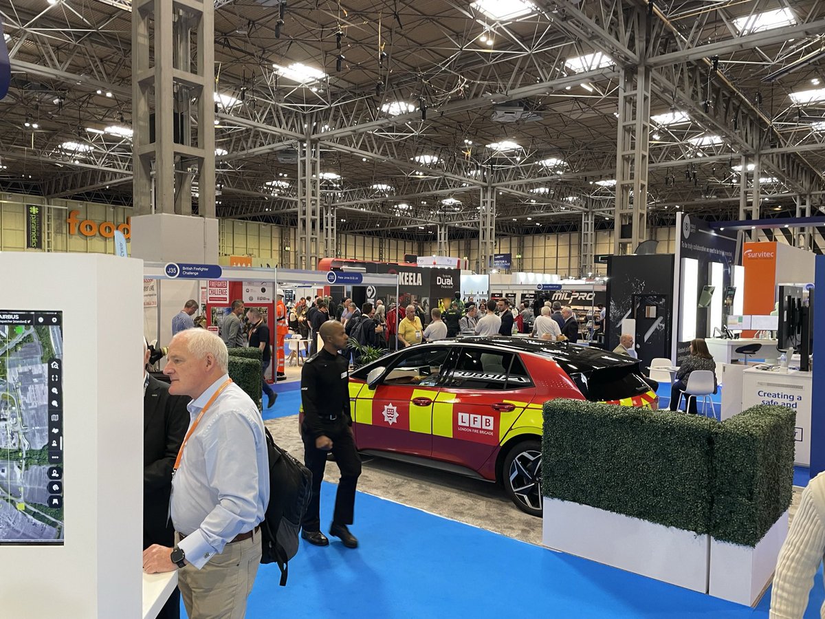 Applied. (@weareapplied) on Twitter photo It was good to be back at the <a href="/emergencyukshow/">The Emergency Services Show</a> at the NEC in Birmingham where our clients <a href="/RosenbauerUK/">Rosenbauer UK</a> were showcasing their appliances, equipment and PPE alongside a wide range of exhibitors. #exhibitions #firefighting #emergencyservicesshow #creativedigitalresults It was good to be back at the <a href="/emergencyukshow/">The Emergency Services Show</a> at the NEC in Birmingham where our clients <a href="/RosenbauerUK/">Rosenbauer UK</a> were showcasing their appliances, equipment and PPE alongside a wide range of exhibitors. #exhibitions #firefighting #emergencyservicesshow #creativedigitalresults