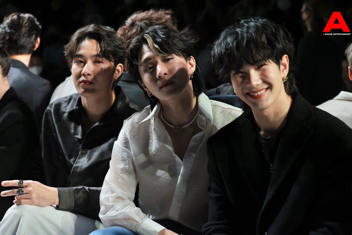 around_ent's tweet image. 3หนุ่ม จากค่าย Be On Cloud “บิว-อัส-เจเจ” ร่วมชมโชว์ #BIFW2022 แบรนด์ VVON SUGUNNASIL 

#BIFW2022xBeOnCloud