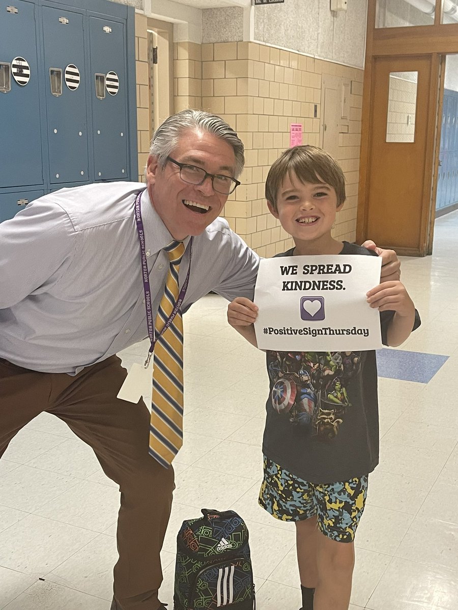 @MGeoghegan22 spreading positivity, joy and happiness on #PositiveSignThursday #MSAAontheroad