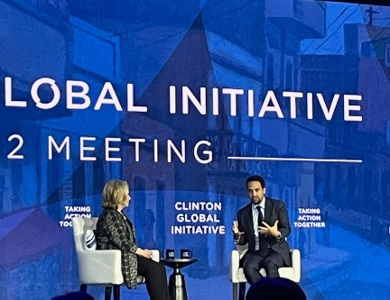 nathanehurst's tweet photo. Closed out #CGI2022 with a moving conversation b/w @Lin_Manuel and @HillaryClinton on taking collective action to help Puerto Rico. A stark reminder: if we don’t protect our planet there will be devastating impacts on people. #ClimateWeekNYC #OneBlackRock https://t.co/Unnx0oz1kE https://t.co/nGfLrWn09V