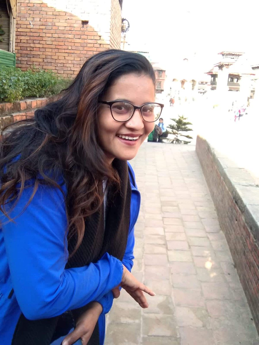 तरुण दल लाई यउटा कार्यकाल पुरै बन्धक बनायर ती अध्यक्ष्य काग्रेस केन्द्रीय सदस्य भय ने बि संघ का हजुर बा झन निकम्मा भयर गय संगठन को वास्ता नगर्ने नेताको चाकडि गर्ने हरुस्वार्थमा लिप्त भय कसरी जनताको अधिकार स्थापित गर्छन यी ७० बर्षे युबाले ।।