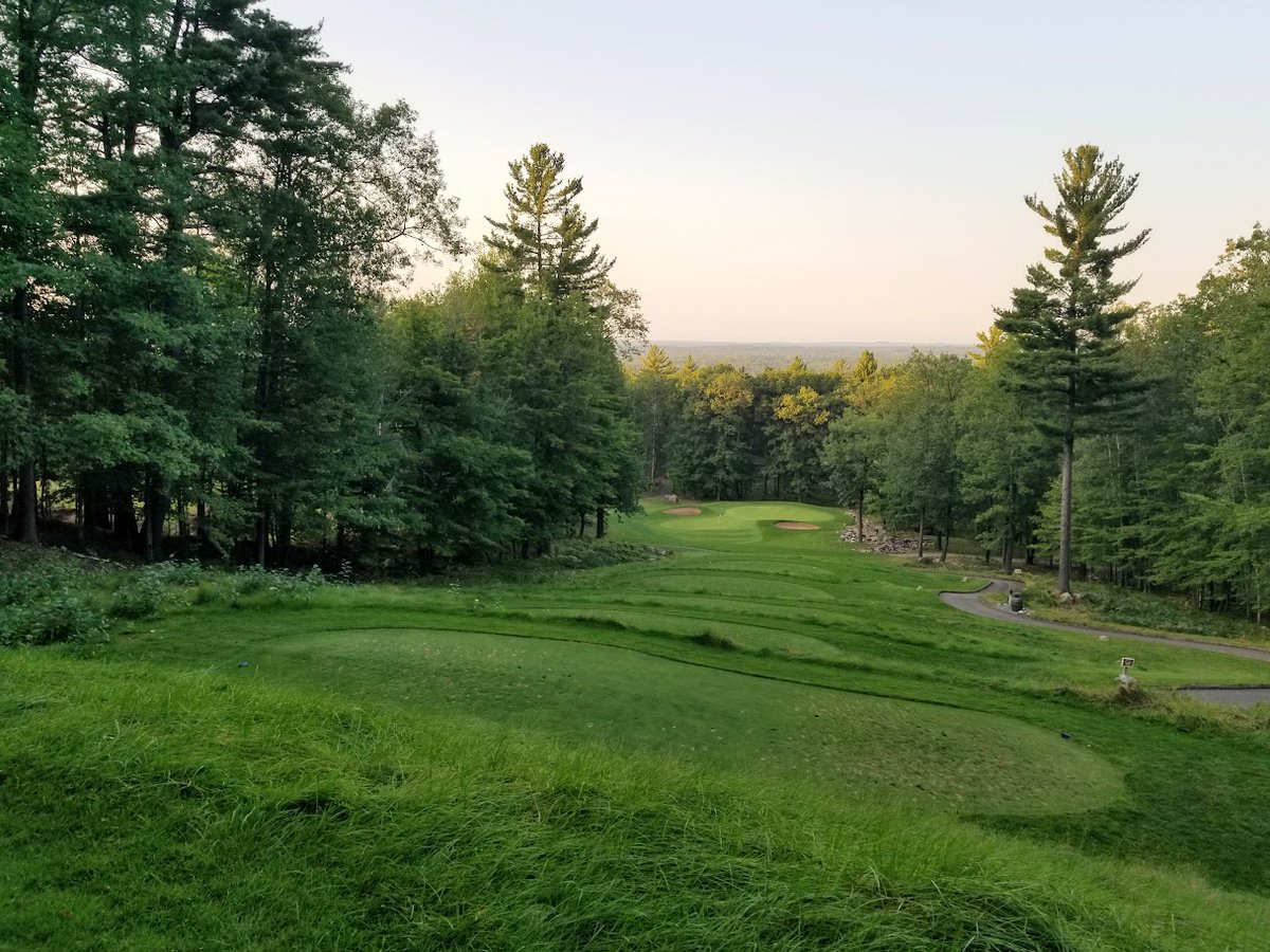 LinksNation's tweet image. Reflecting back on a great week in the Upper Peninsula last week with @golfrisch68 @GolfWriterKiel @tweetparrott @JoeAguilar64 @AmGolferBlog #ShaunTolson  #Sweetwater @SageRun #Timberstone @MarquetteGolf #Greywalls