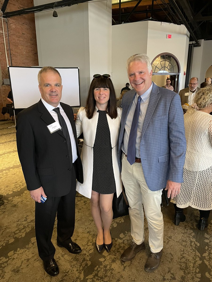 chrisronayne's tweet photo. Great to be with the Miracle Workers @WomensRecvryCtr for this morning’s Miracles of Recovery Breakfast. By giving $15 you can give a mom a day of daycare for her children while she’s in therapy. Donate here 👉🏼https://t.co/CrjeLZYvdU 🙏🏼 https://t.co/KmMSfd6vaE