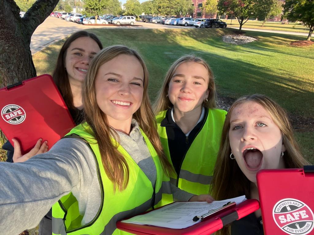 safe_iowa's tweet image. Did you know last year 33 teenagers died in vehicle crashes on our Iowa roads?  33!!!!  Let's get the SAFE program into our middle and high schools and have peers educate their peers on traffic safety.  #GetSAFE