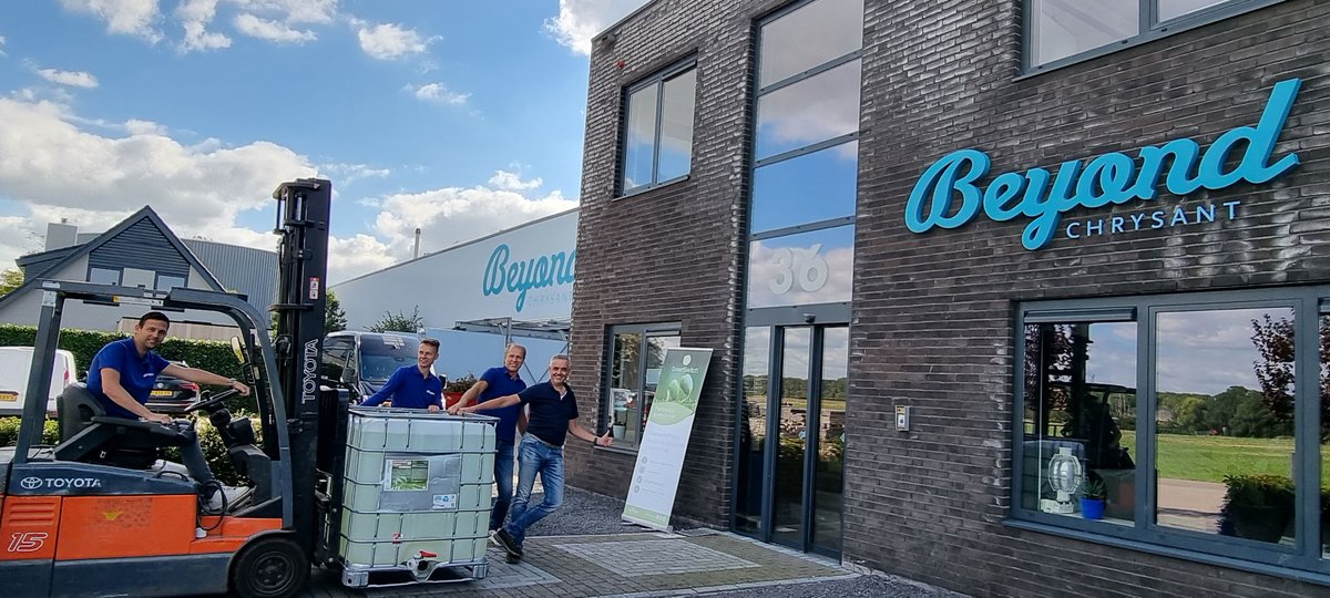 Van Iperen tweet media