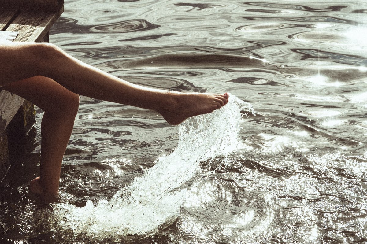 timdelz's tweet photo. Shoot with Albane 
📍 Saint-Amand-les-Eaux

#shooting #model #france #paris #lille #watershooting #pure #swimsuit #beauty https://t.co/csq0kCxPdq