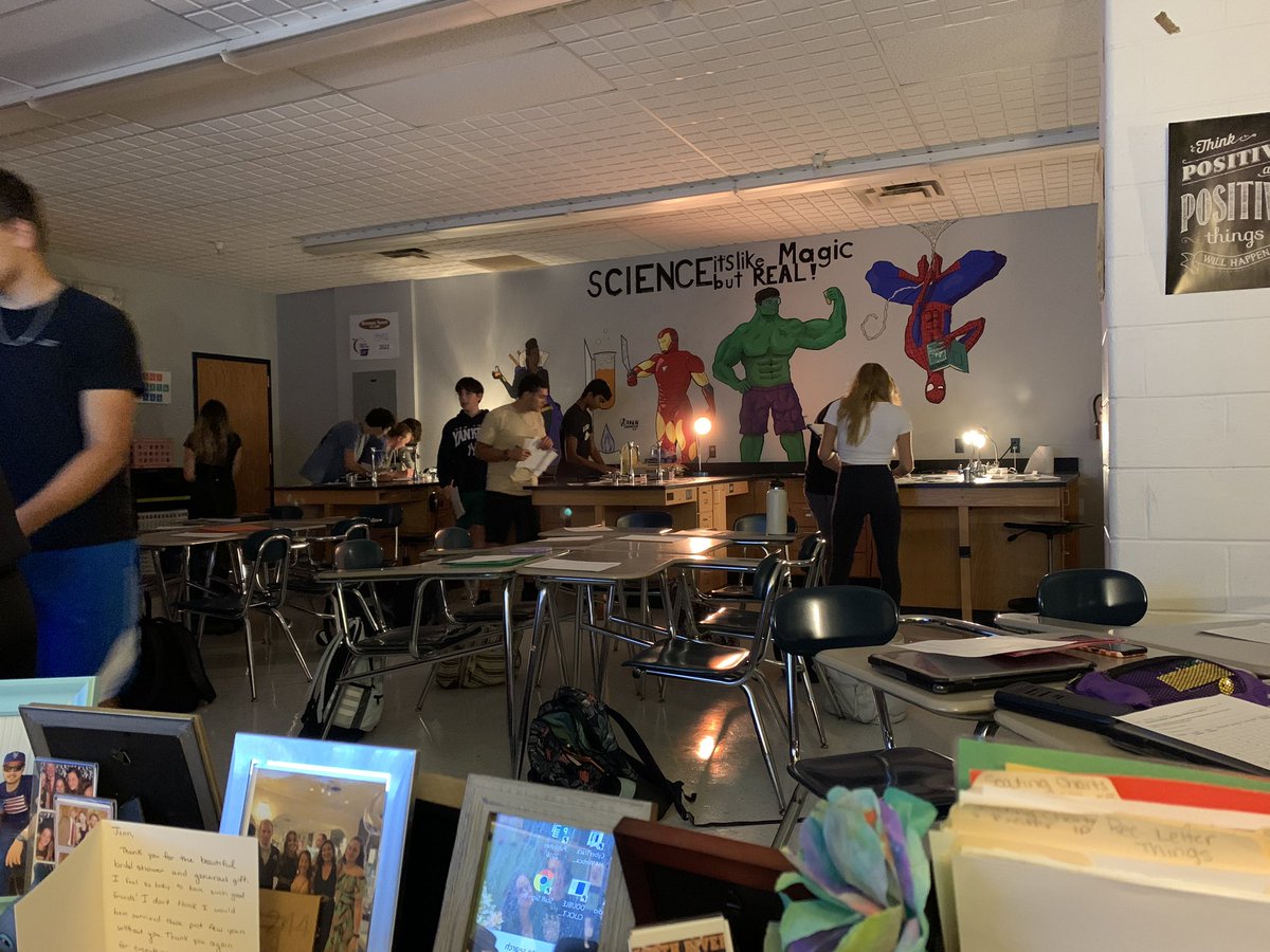 MrsJBelke's tweet image. Periodic Table Classroom Hunt #MTPSPride #MTPSSci #reviewday